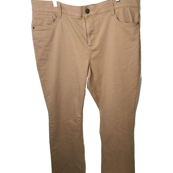 Liz Claiborne Plus Tan Women's‎ size 18 Sara Bootcut Mid-Rise Skinny Leg Jean - Picture 1 of 8